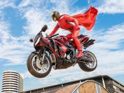 Spel Regte motorfiets superheld stunt 3d aanlyn